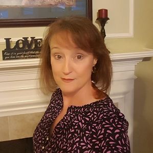 Meet your Posher, Renee